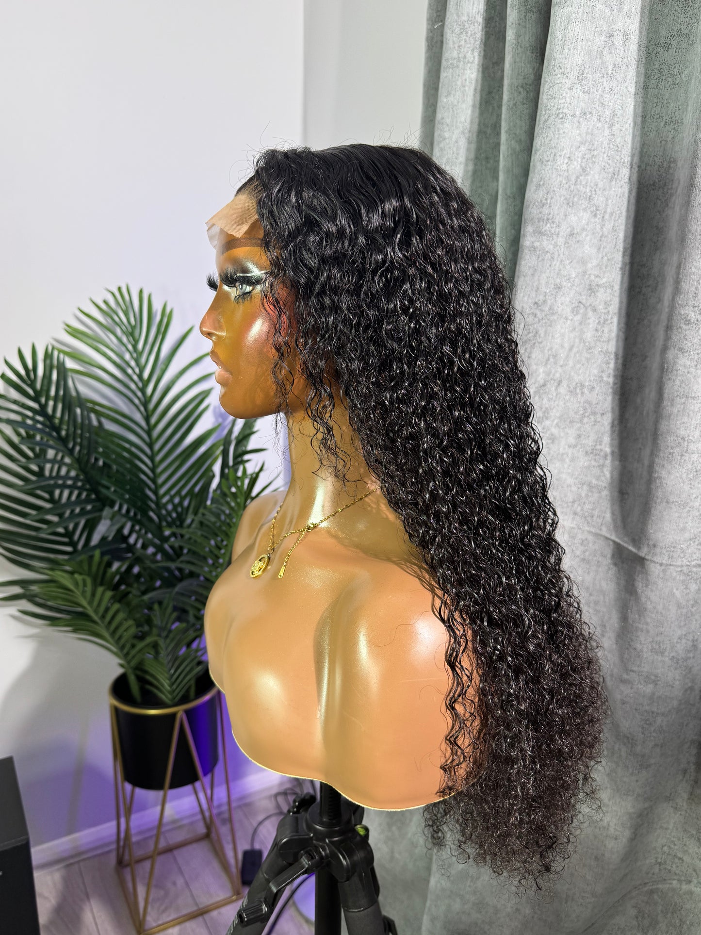 22” Wig Karla