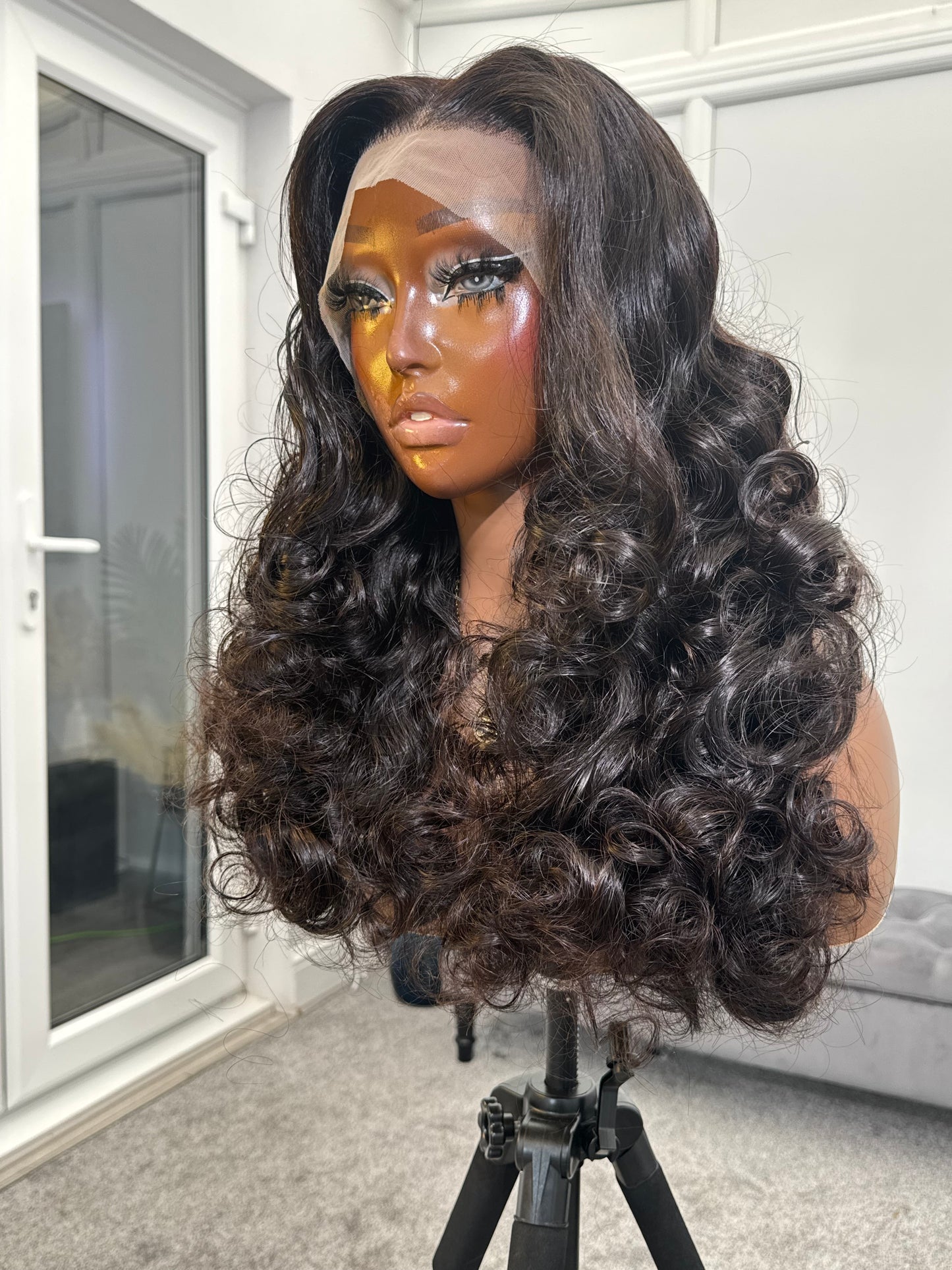 Oriana Frontal
