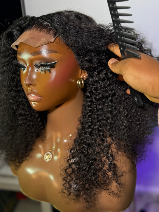 16” Wig Karla