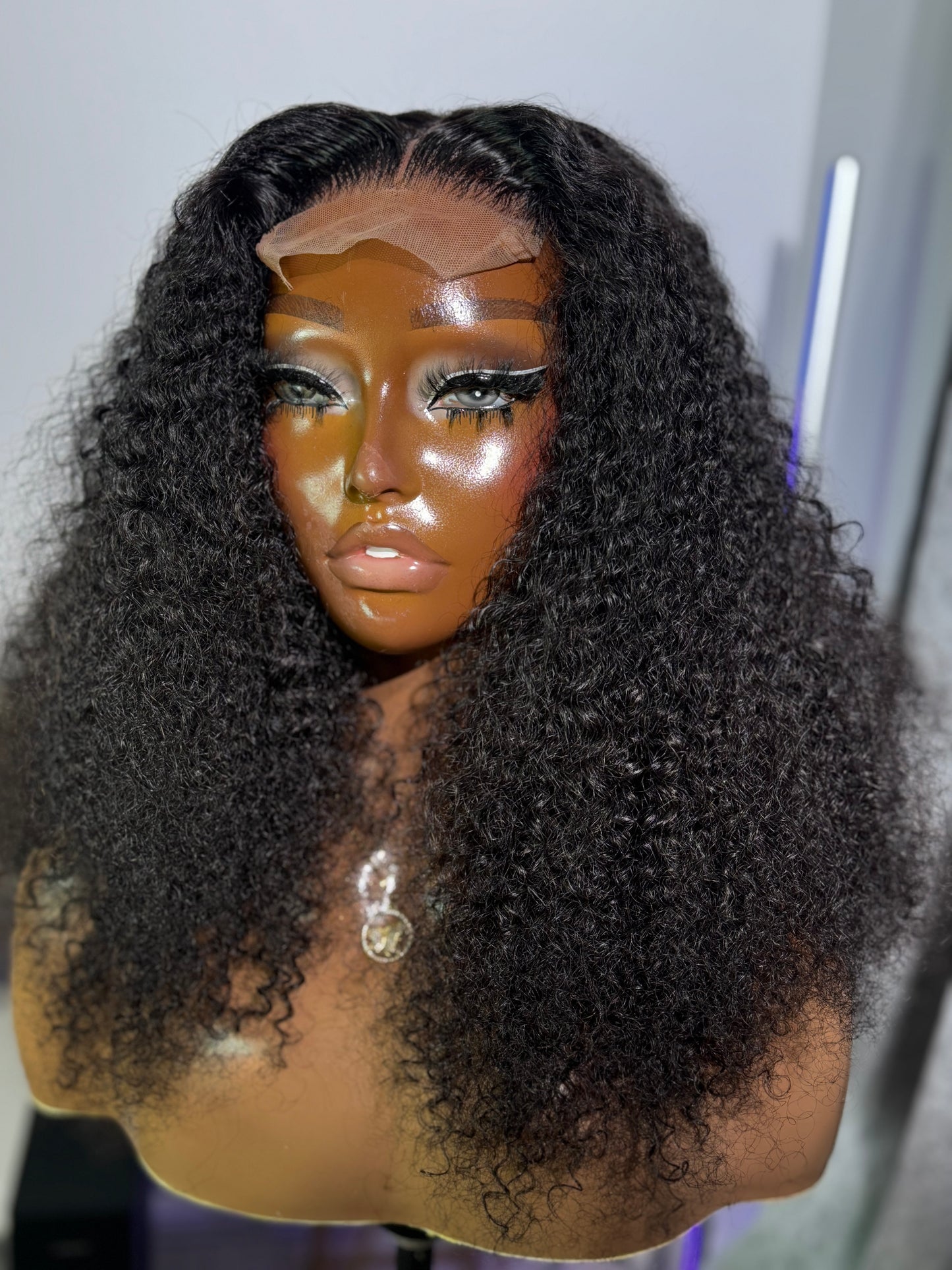 16” Wig Karla