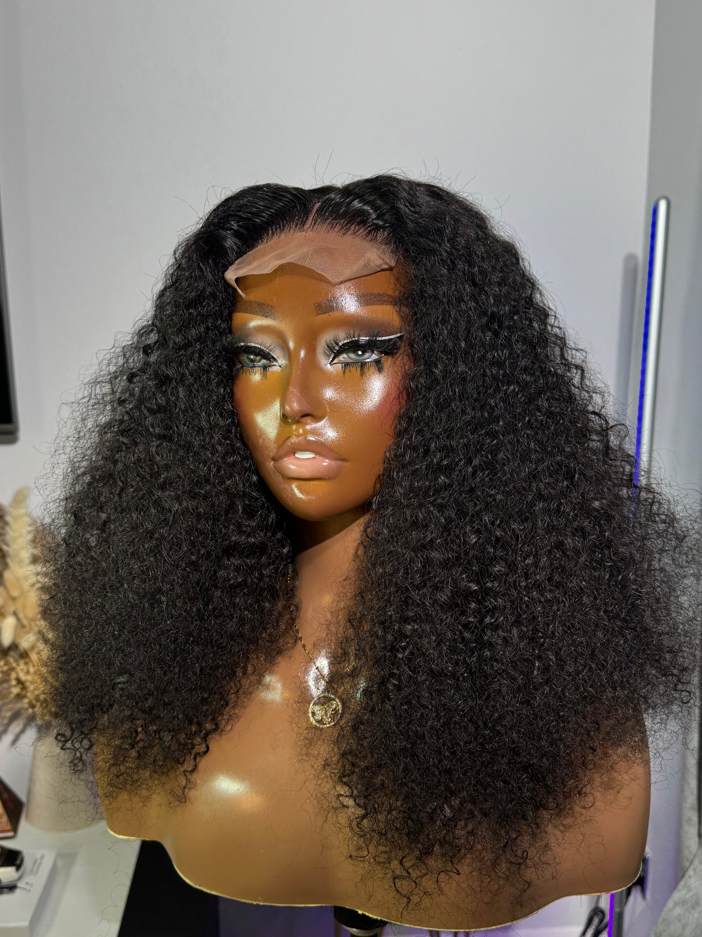 16” Wig Karla